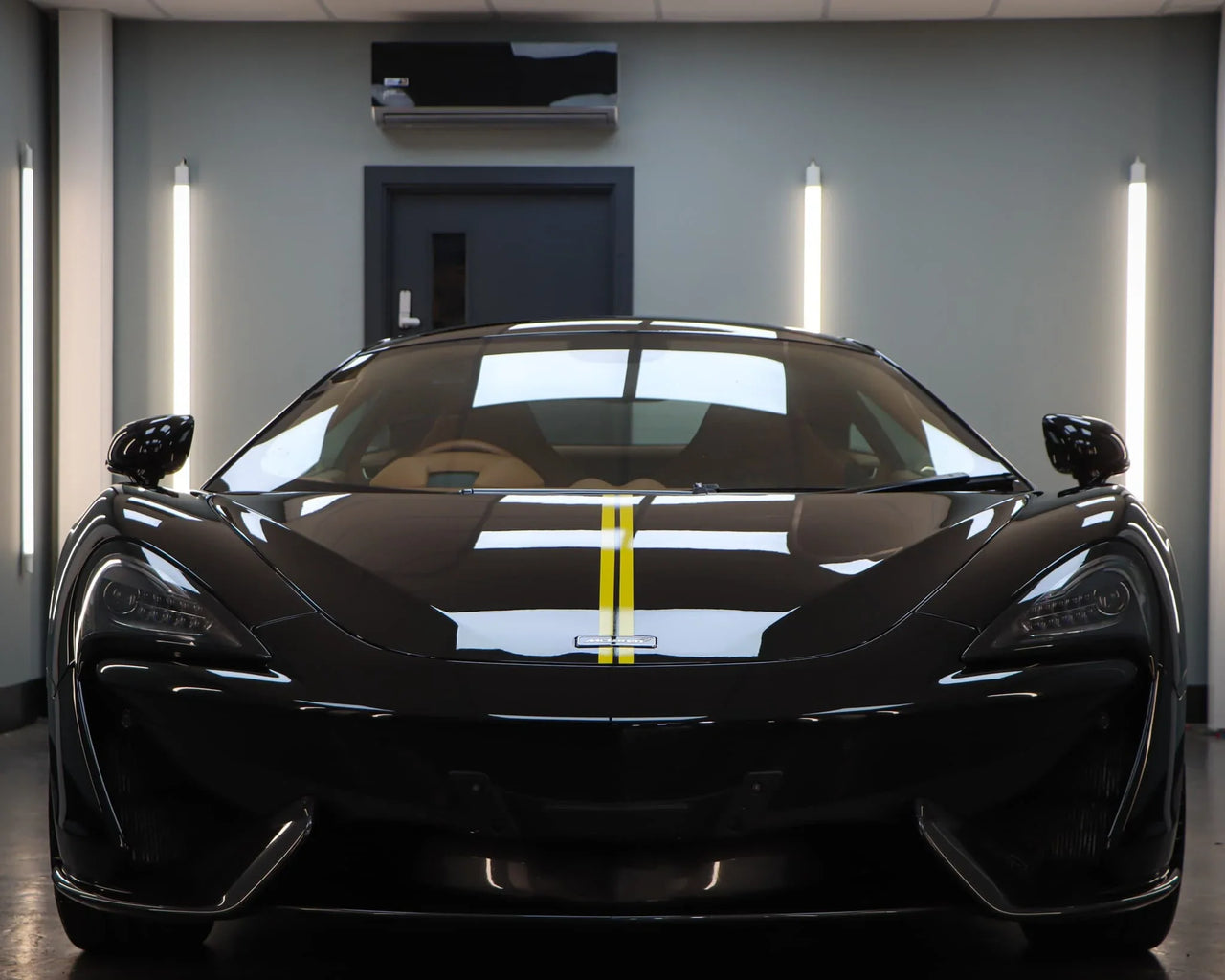 CARBANUBA - BANANA SCENTED CAR WAX 500ML